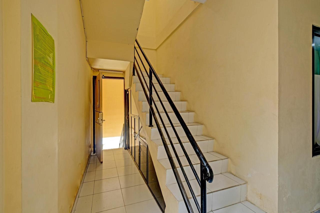 Oyo 91532 Malioboro Guesthouse Yogyakarta Exterior photo